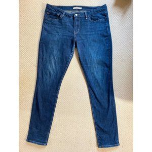Levi's 711 Skinny Jeans